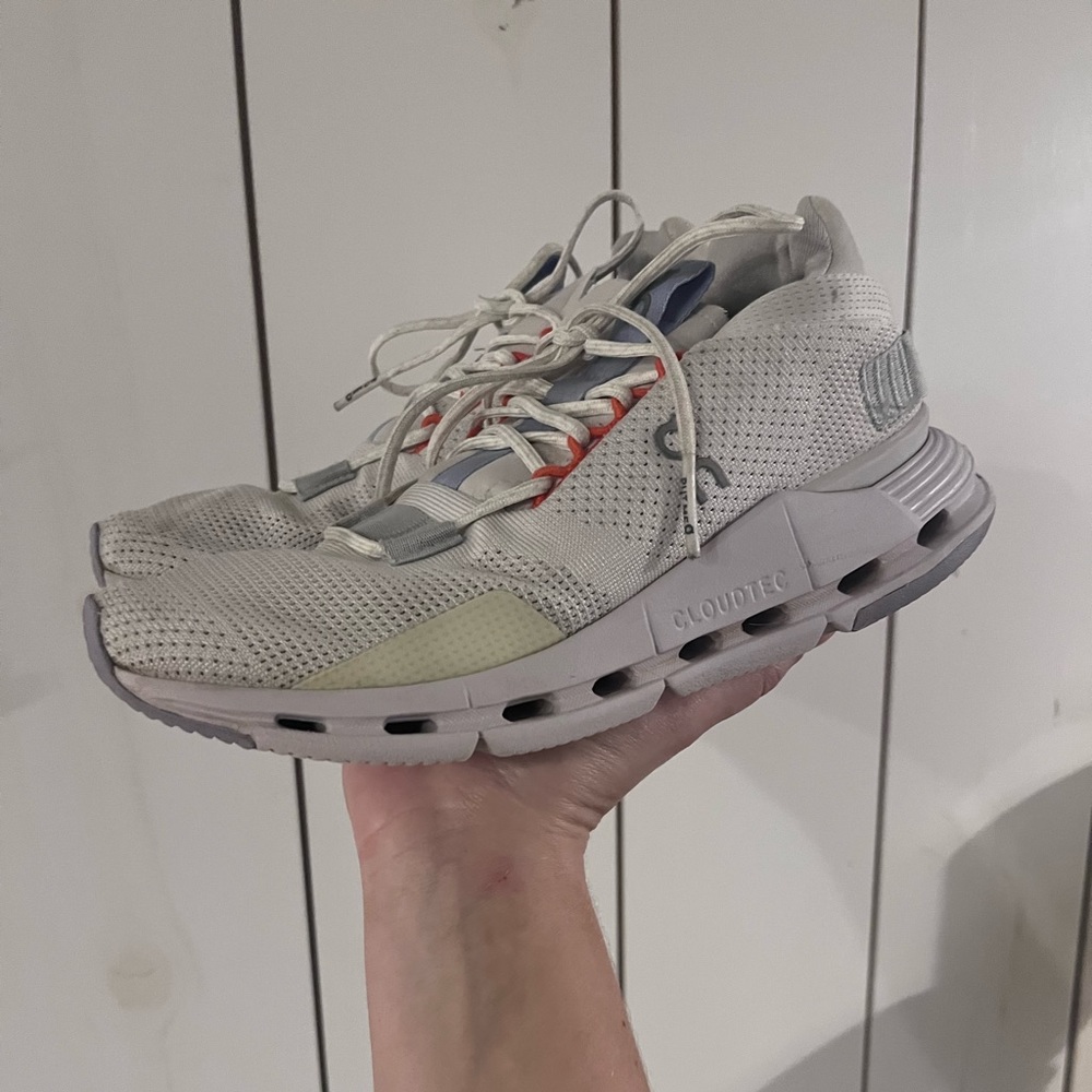 Womens Cloudnova Sneaker in White/Glacier size 6